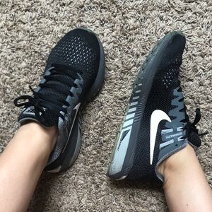 sale!!!!!Nike Zoom Structure 20